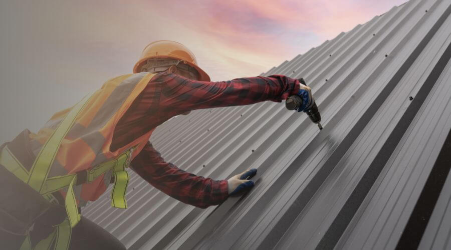 Expert Emergency Roof Repairs services in Matewan, WV